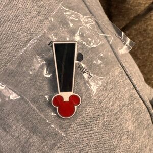 Limited edition Disney pin